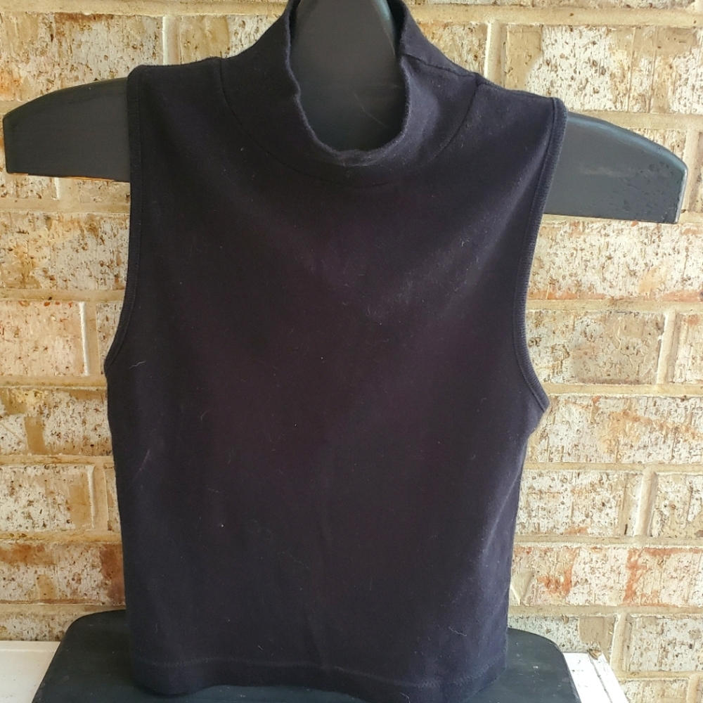 [Nuggets & Company] Black Sleeveless Turtleneck